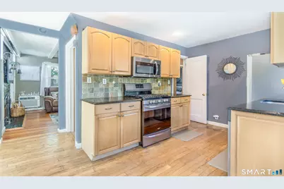 220 Castle Drive, Stratford, CT 06614 - Photo 6