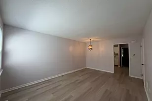 310 Booth St, Stratford, CT 06614 - Photo 4