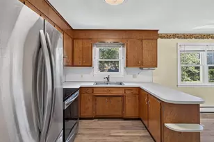363 Scotland Rd, Norwich, CT 06360 - Photo 16