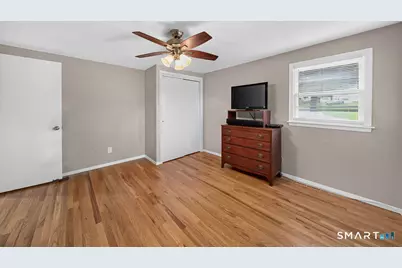 2 Batt Lane, East Haven, CT 06513 - Photo 20
