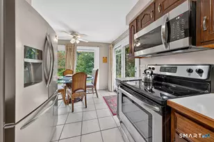 2 Batt Ln, East Haven, CT 06513 - Photo 10