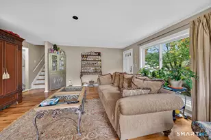 2 Batt Ln, East Haven, CT 06513 - Photo 6