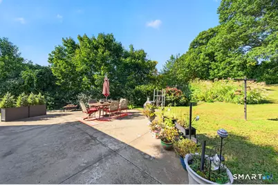 2 Batt Lane, East Haven, CT 06513 - Photo 30