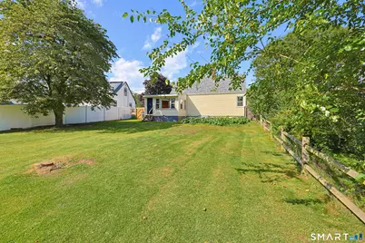 16 King Court, Enfield, CT 06082 - Photo 30