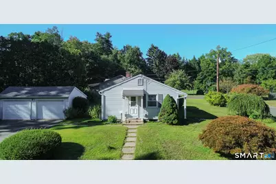 17 Edward Street, Enfield, CT 06082 - Photo 2