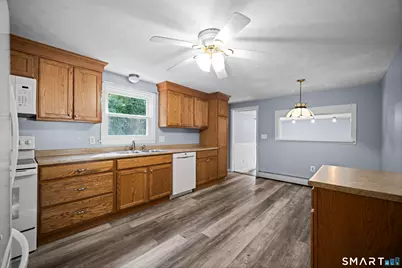 5 Belinda Lane, Enfield, CT 06082 - Photo 10