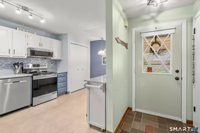 12 Wiggins Farm Drive #C, Simsbury, CT 06070 - Photo 6