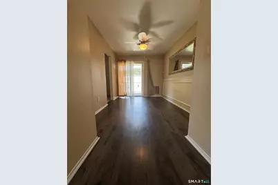 50 Greenhouse Road #18D, Bridgeport, CT 06606 - Photo 6