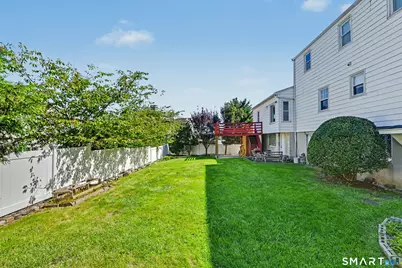90 Rockledge Drive, Stamford, CT 06902 - Photo 12