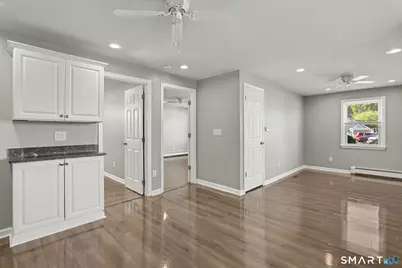 244 Bennett Street, Bridgeport, CT 06605 - Photo 10