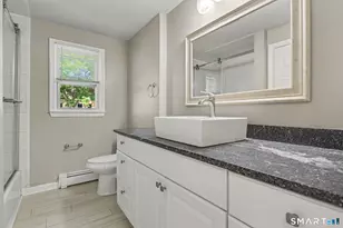 244 Bennett St, Bridgeport, CT 06605 - Photo 12