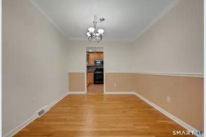 37 Sheephill Road #10, Greenwich, CT 06878 - Photo 10