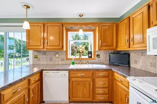 153 Cook Hill Rd, Wallingford, CT 06492 - Photo 10