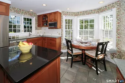 96 Benedict Avenue, Fairfield, CT 06825 - Photo 18