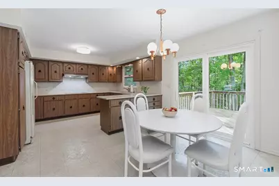 14 Mitchell Lane, Woodbridge, CT 06525 - Photo 10