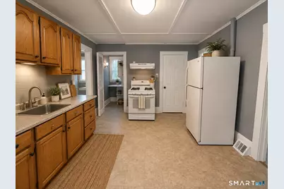 12 Sniffen Street, Norwalk, CT 06851 - Photo 8