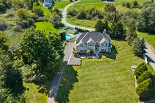 81 Pine Hill Rd, New Fairfield, CT 06812 - Photo 1