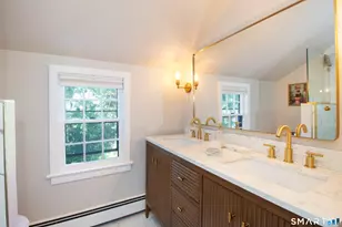 31 Old Barn Rd, Trumbull, CT 06611 - Photo 20
