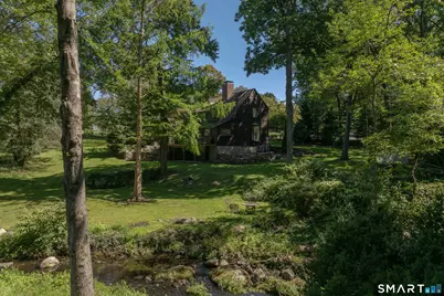 31 Old Barn Road, Trumbull, CT 06611 - Photo 32