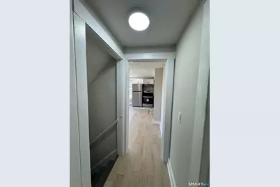 30 Davis Street Door #4, New Haven, CT 06515 - Photo 8