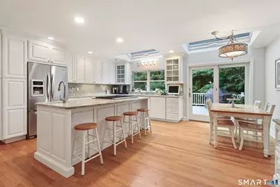 19 Tamarack Place, Greenwich, CT 06831 - Photo 8