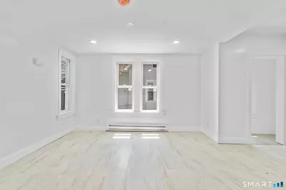 23 Robinson Street, Waterbury, CT 06704 - Photo 8