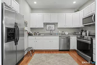 17 Southwick Court North #17, Milford, CT 06461 - Photo 8