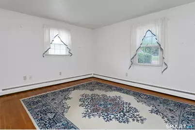 14 Hilltop Avenue, Stamford, CT 06907 - Photo 10