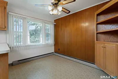 14 Hilltop Avenue, Stamford, CT 06907 - Photo 8