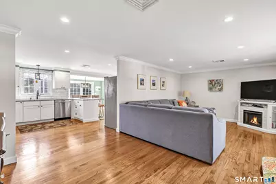 45 Dahl Avenue, Stratford, CT 06614 - Photo 8