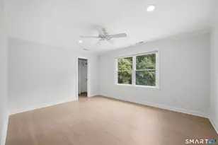 97 Meadowpark Ave N, Stamford, CT 06905 - Photo 22
