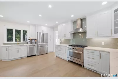 97 Meadowpark Avenue North, Stamford, CT 06905 - Photo 8