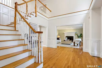 24 Langner Lane, Weston, CT 06883 - Photo 2