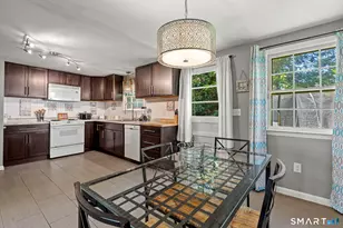 557 S Main St, West Hartford, CT 06110 - Photo 6
