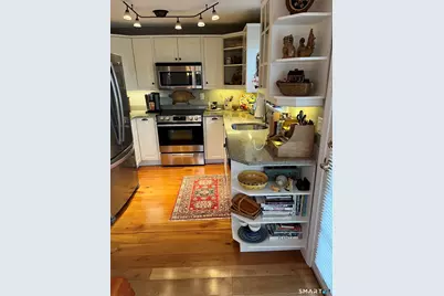 12 Masons Island Road #5, Stonington, CT 06355 - Photo 4