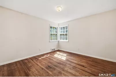 15 Chamberlin Drive, West Hartford, CT 06107 - Photo 16