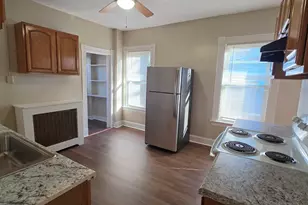 142 Oakland Terrace, Hartford, CT 06112 - Photo 4