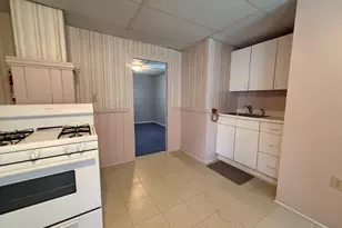 53 Battey St, Putnam, CT 06260 - Photo 8