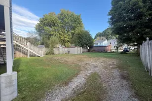 53 Battey St, Putnam, CT 06260 - Photo 6