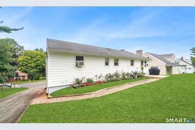 130 Lydale Place, Meriden, CT 06450 - Photo 26