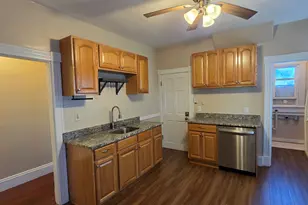 142 Oakland Terrace, Hartford, CT 06112 - Photo 1