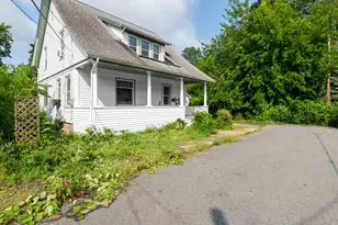6 Francis Pl, Norwich, CT 06360 - Photo 4