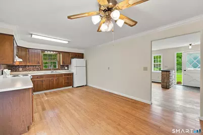 27 Rita Drive, New Fairfield, CT 06812 - Photo 8