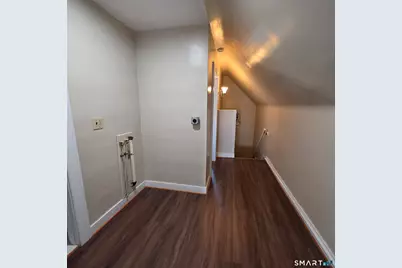 142 Oakland Terrace #3, Hartford, CT 06112 - Photo 6