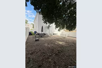 487 Salem Street, Bridgeport, CT 06606 - Photo 12