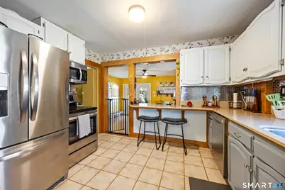 87 Jerome Avenue, Bristol, CT 06010 - Photo 14