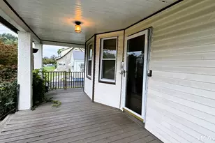 129 Newington Rd, West Hartford, CT 06110 - Photo 6
