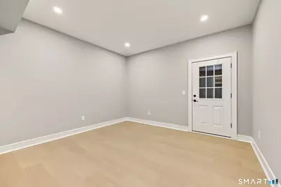 5 Hunter Street, Greenwich, CT 06870 - Photo 30