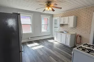 728 Highland Ave, Waterbury, CT 06708 - Photo 8