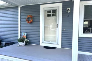 8 Stonewall Dr, Killingworth, CT 06419 - Photo 2